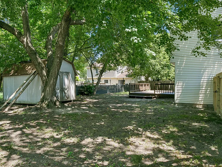 4 Delmont Ct — Photo 38