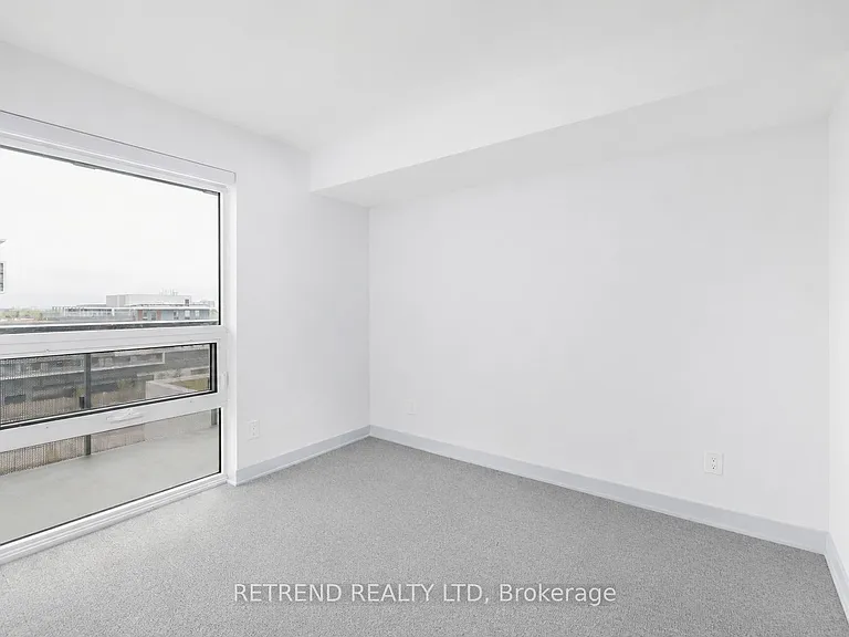 160 Flemington Rd #1121 — Photo 10