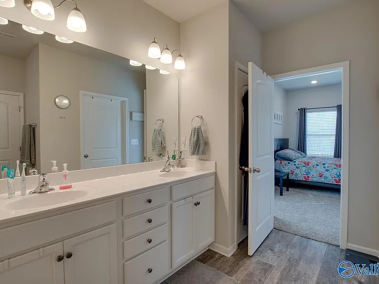 121 Mary Caudle Way — Photo 17