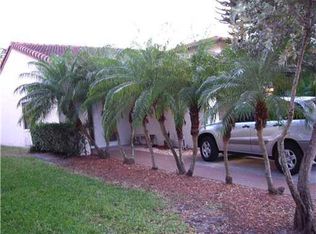 17733 NW 66th Court Cir, Hialeah, FL 33015