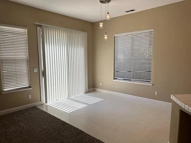 1069 Galston Dr — Photo 11