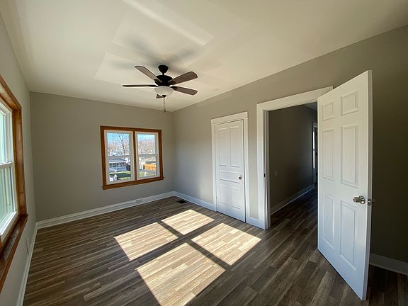 4th image of 739 Iowa Ave #2