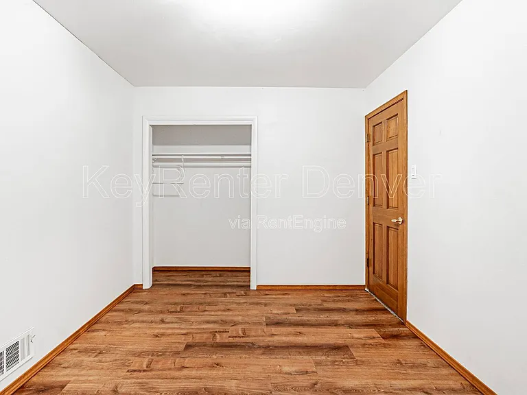 400 Lily Ln — Photo 23