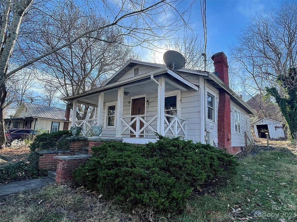 1st image of 651 Elm St #6
