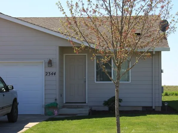 2344 SW Redmond Hill Rd, McMinnville, OR 97128