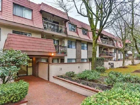 3925 Kingsway St #206, Burnaby, BC V5H 3Y7