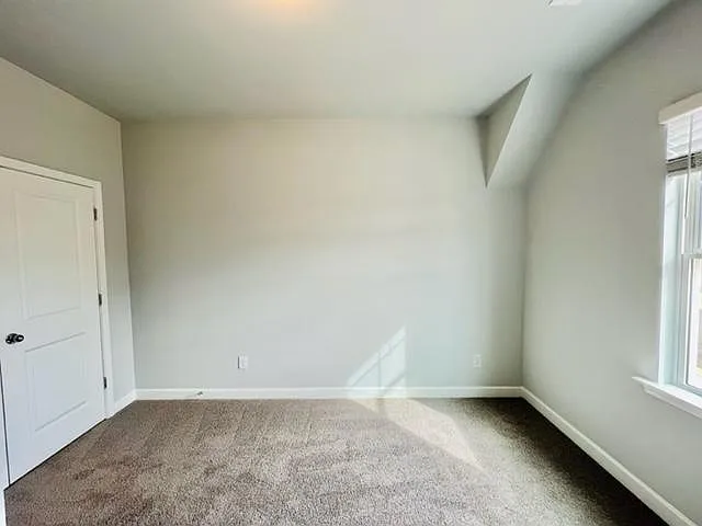 159 McDowell Ln — Photo 31