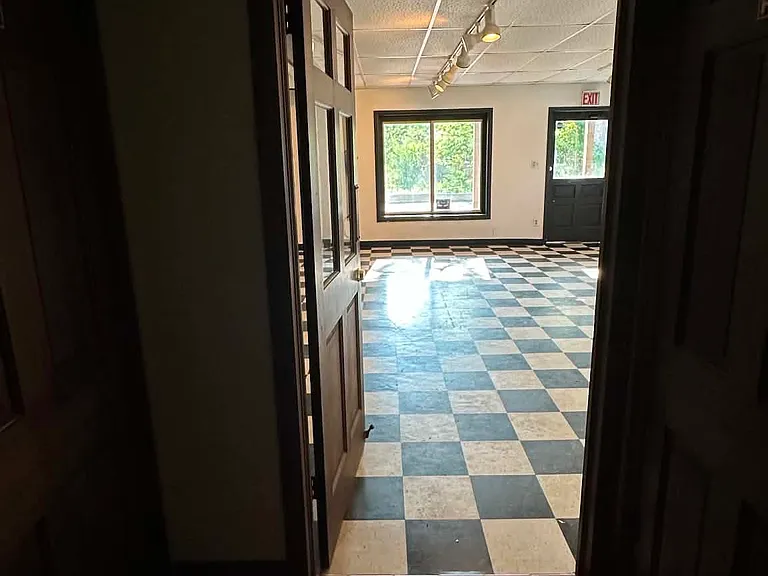 8625 S Market Pl #C — Photo 1