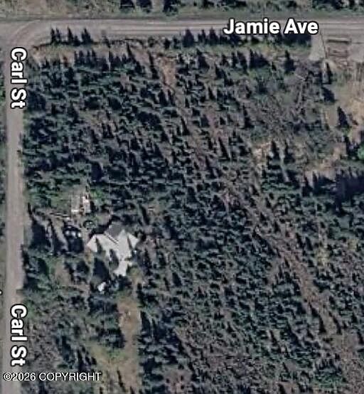 1st image of 15639 Carl St