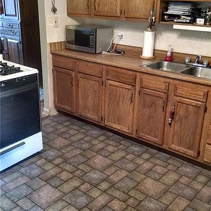 5th image of 26448 Osmun Ave
