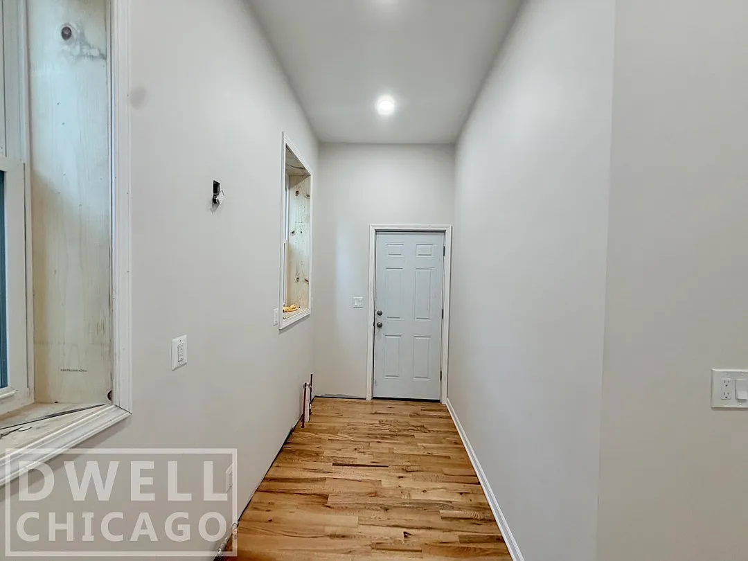 1 bed, 775 sqft, $1,595 — Photo 3