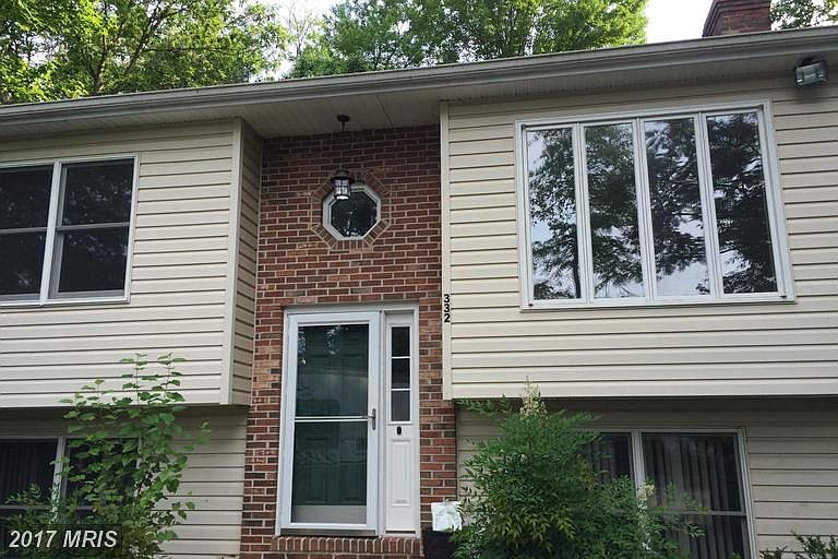 1st image of 332 South Dr