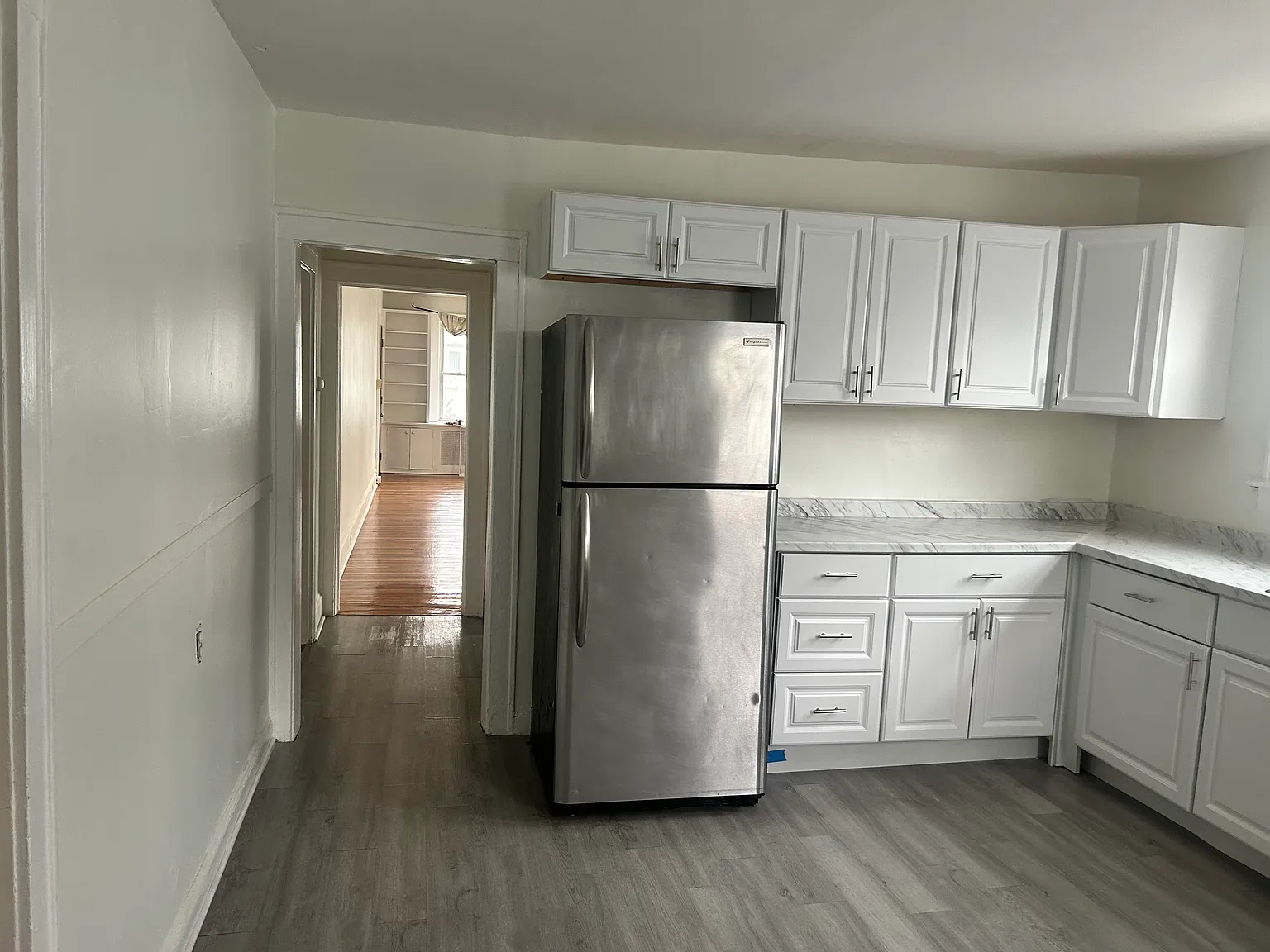 3 bed, $1,900 — Photo 4