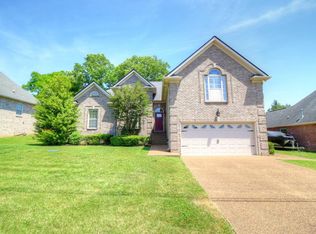 215 Quad Oak Dr, Mount Juliet, TN 37122