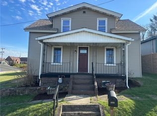 409 S Summit St, Derry, PA 15627