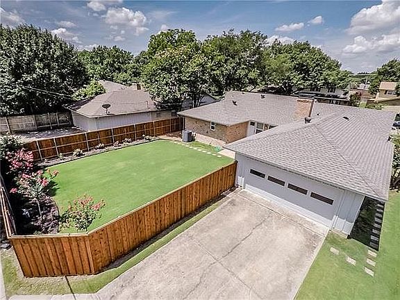 4th image of 1134 La Mesa Dr