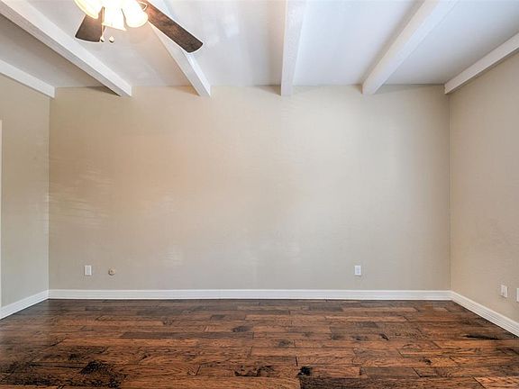 5th image of 11711 Memorial Dr APT 529