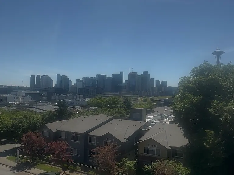 362 Aloha St #1 — Photo 12