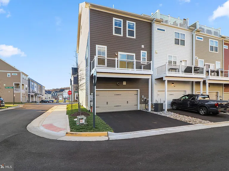 17789 Osprey Harbor Ln — Photo 55