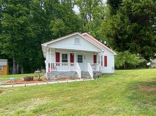 3008 Clarks Chapel Rd, Lenoir, NC 28645