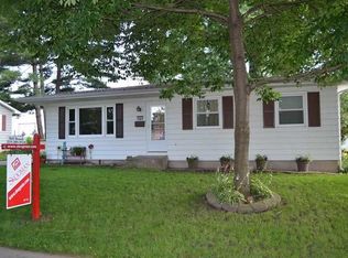 1605 A Ave, Marion, IA 52302