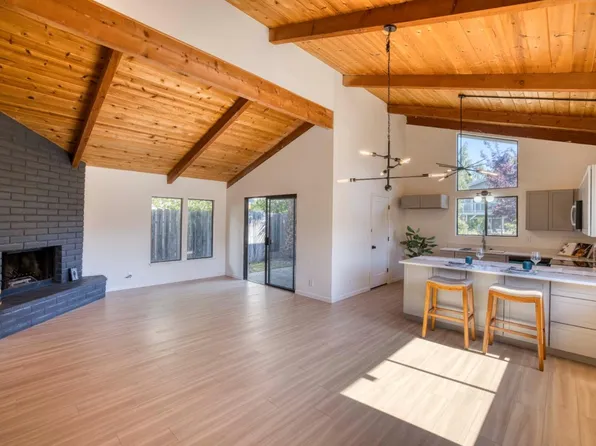 120 Grant St, Santa Cruz, CA 95060