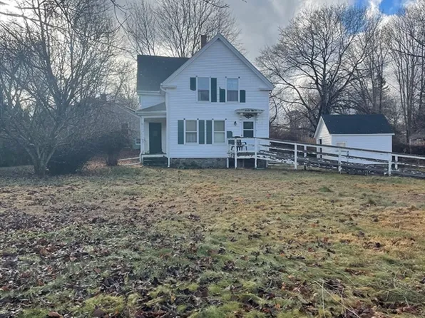 4 Central St, Newbury, MA 01922