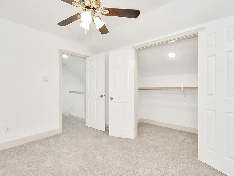 1501 Maiden Ln — Photo 28