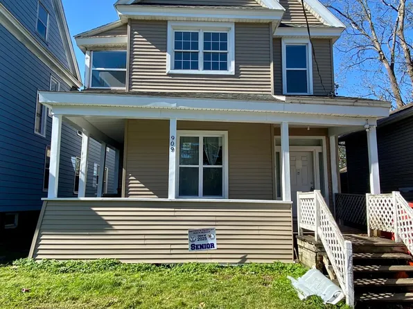 909 Carbon St APT 2, Syracuse, NY 13208