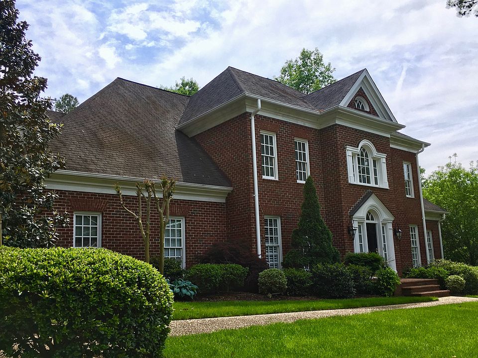 2nd image of 107 Bathgate Ln