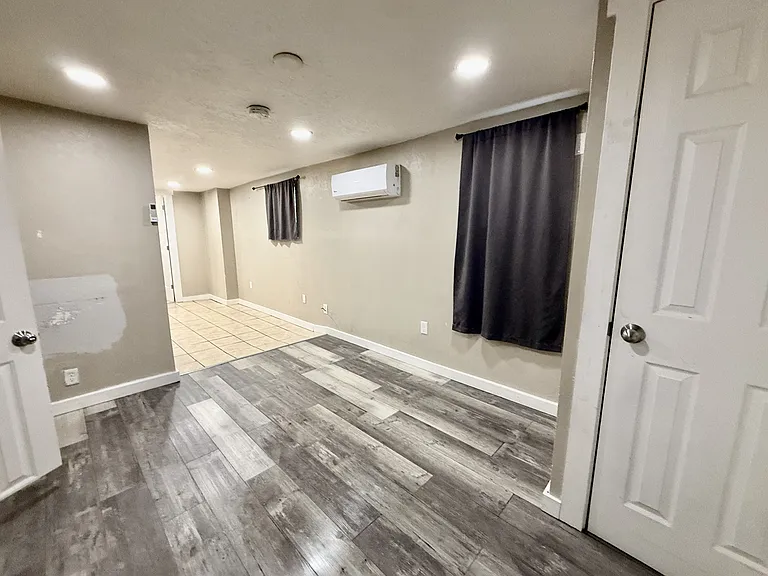 2020 Monroe Blvd #1 — Photo 9