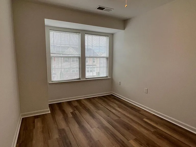 51 Ventura Way — Photo 18