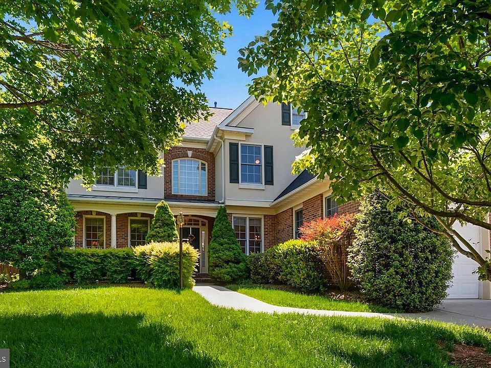 1st image of 47777 Saulty Dr