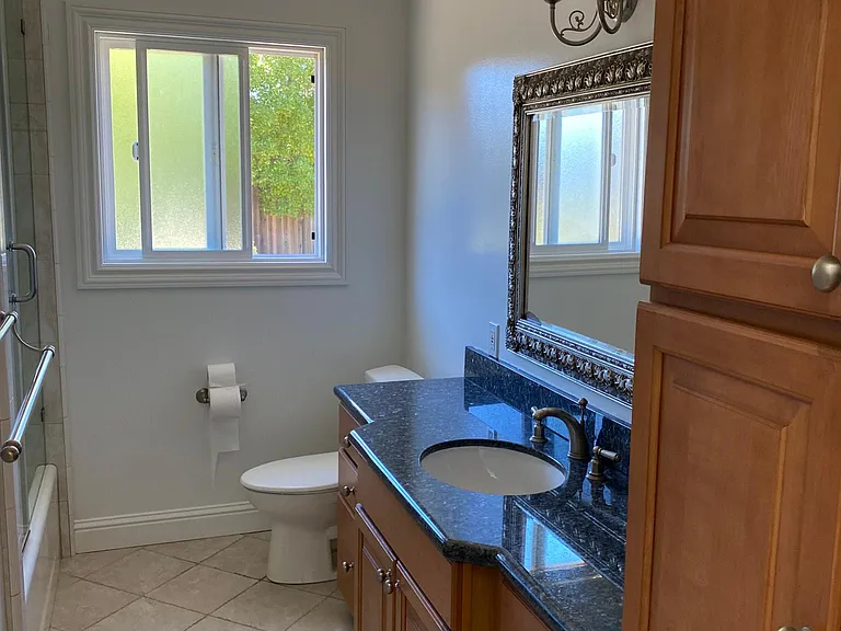 807 Bayview Way — Photo 15