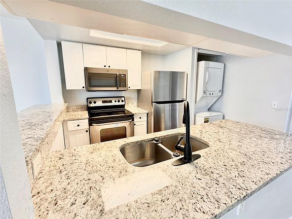 5th image of 150 Coco Plum Dr #A