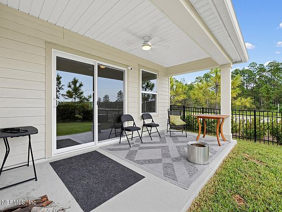 3rd image of 11112 SPRING MEADOWS Road