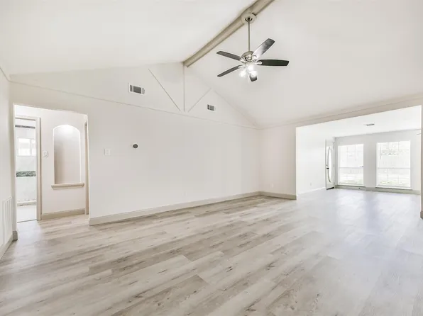 2005 Cheryl Dr, Pearland, TX 77581