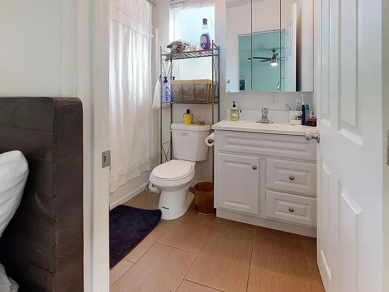 6180-6182 Mary Lane Dr — Photo 14