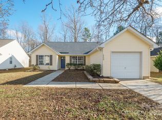 10429 Gold Pan Rd, Charlotte, NC 28215