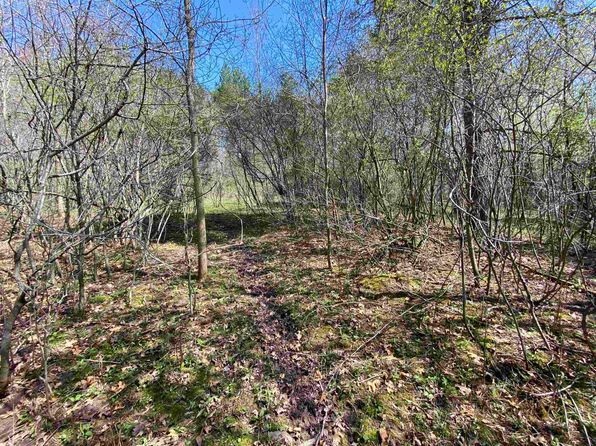 Ivy Hill Dr, New Franken, WI 54229