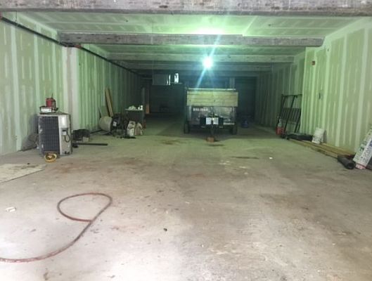 Building Photo 4