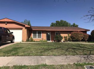 803 NW 49th St, Lawton, OK 73505