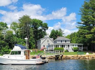 39 Ferry Ln, Saco, ME 04072