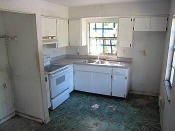 2nd image of 10009 Latana Ave