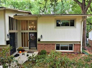 77 Briarview Cir, Greenville, SC 29615