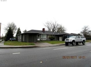 602 21st St, Springfield, OR 97477