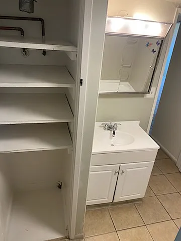 1 bed, 900 sqft, $900 — Photo 3