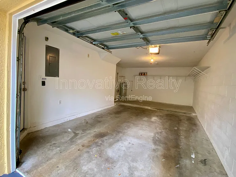 1608 Legacy Park Dr — Photo 14
