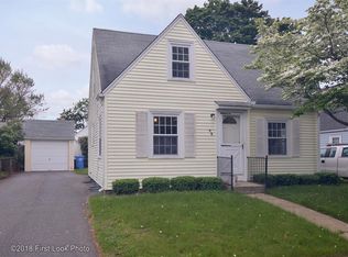 67 Grantland Rd, Cranston, RI 02910
