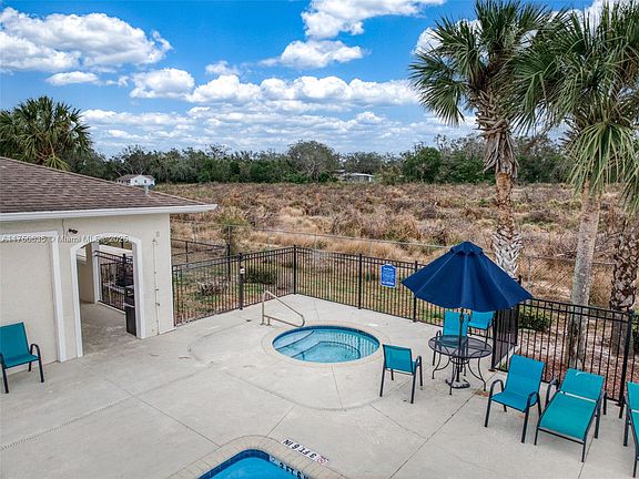 4th image of 1473 Las Villas Blvd